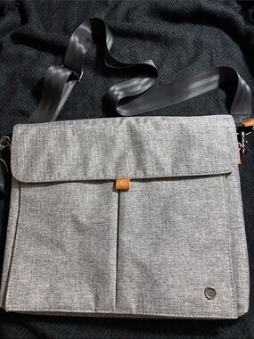 PKG Digital Carry Goods Laptop Tablet iPad Bag Sleeve Case Gray